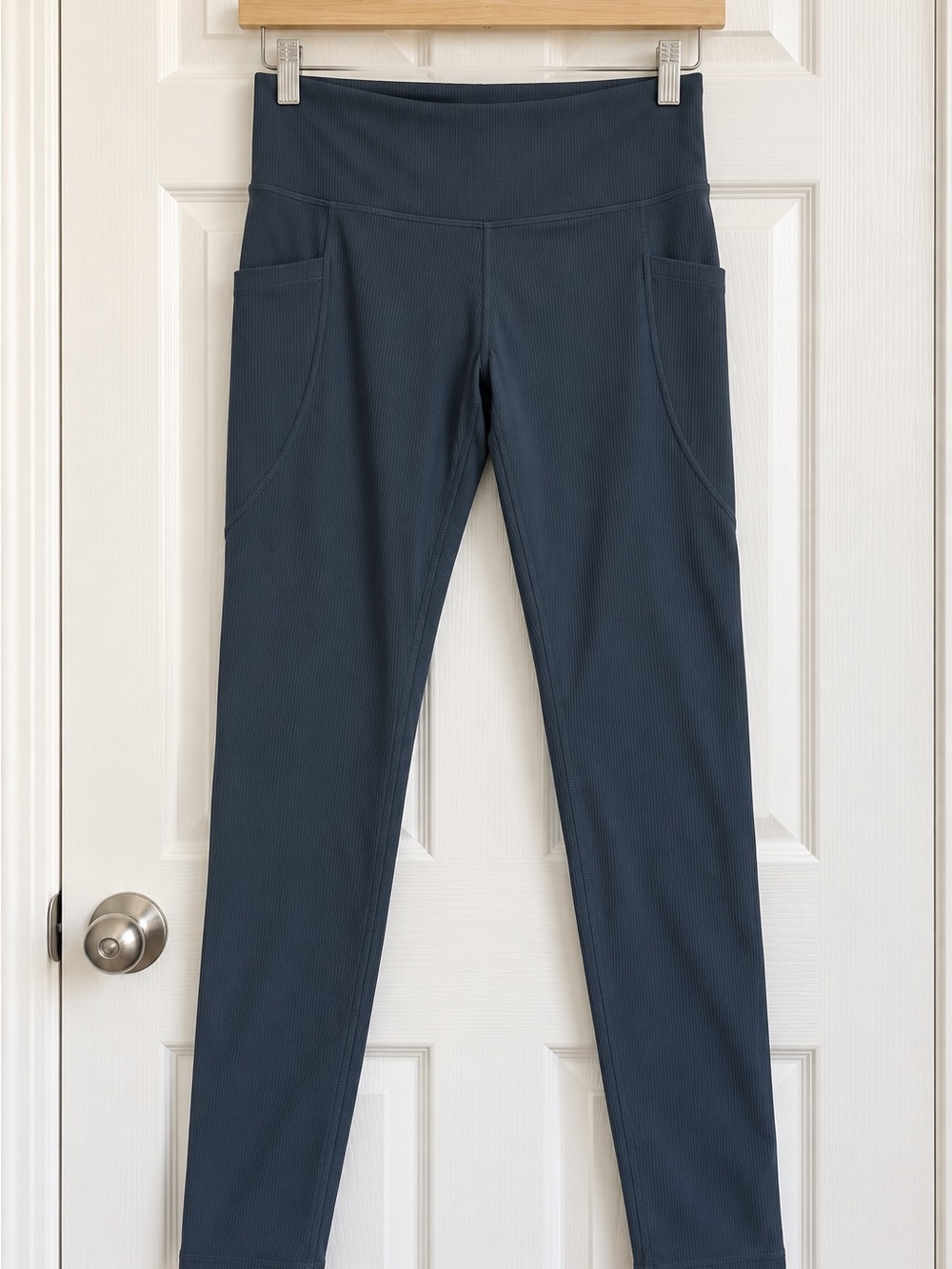 GAP High-Waist Pocket Leggings in Slate Blue